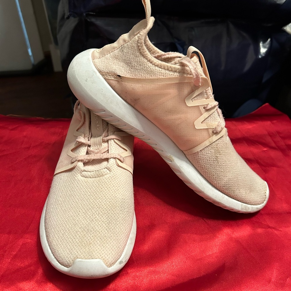 adidas Women's Soft Pink Sneakers